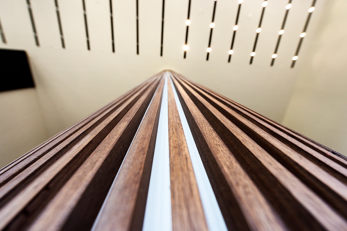 Solid Wood Lines - Interior - Wall Products - Design Coop 01